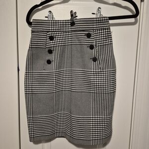 H&M Black and White Checkered Pencil Skirt